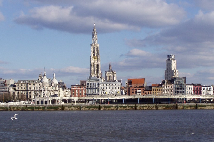 Drugo največje pristanišče in modna prestolnica Antwerp vabi